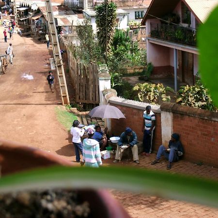 Appartements d'Hôtes Marciloui Antsirabe Extérieur photo