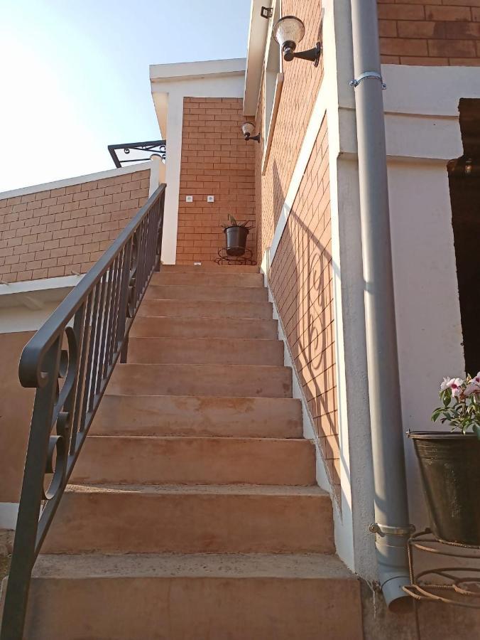 Appartements d'Hôtes Marciloui Antsirabe Extérieur photo