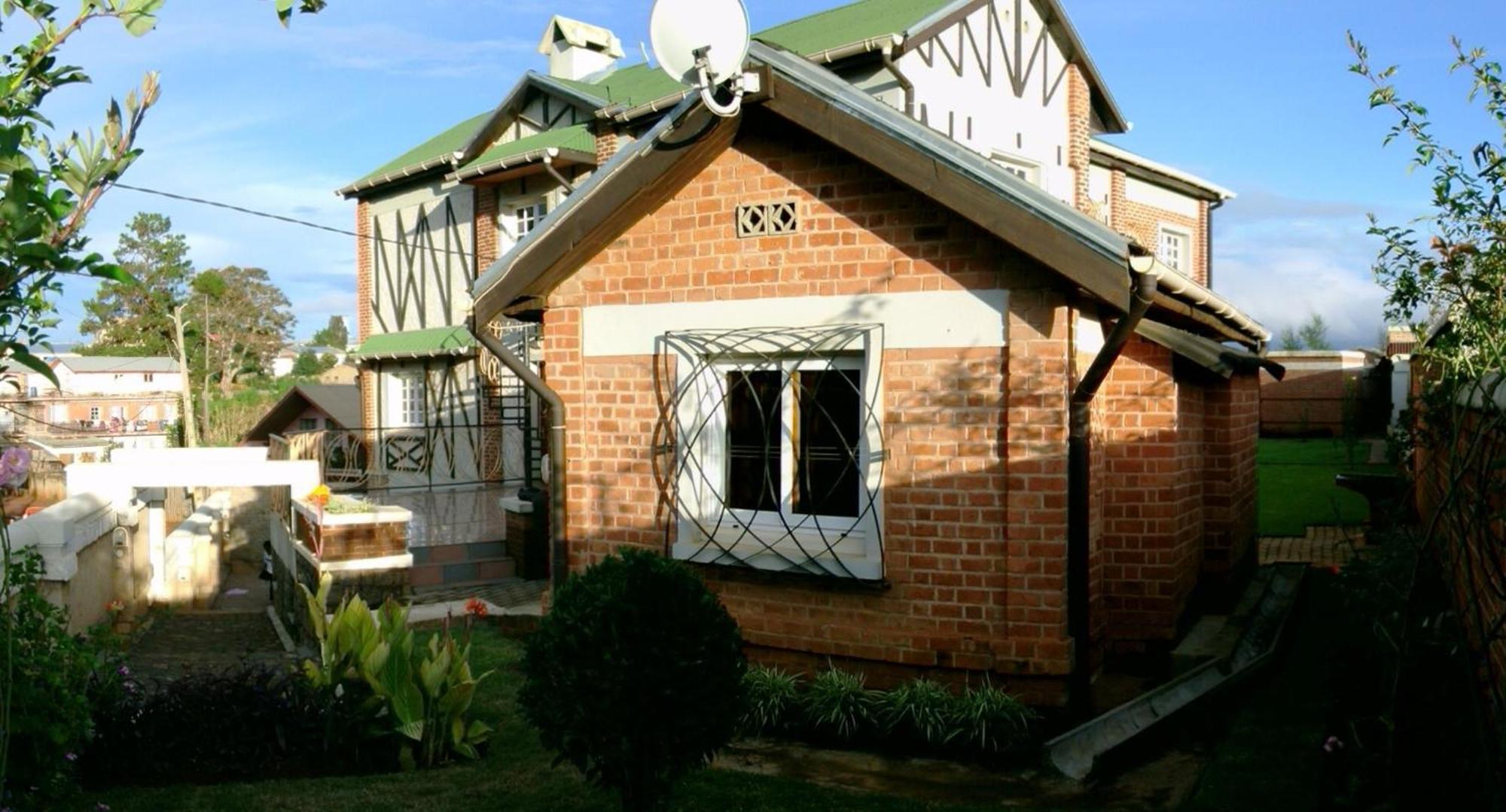 Appartements d'Hôtes Marciloui Antsirabe Extérieur photo