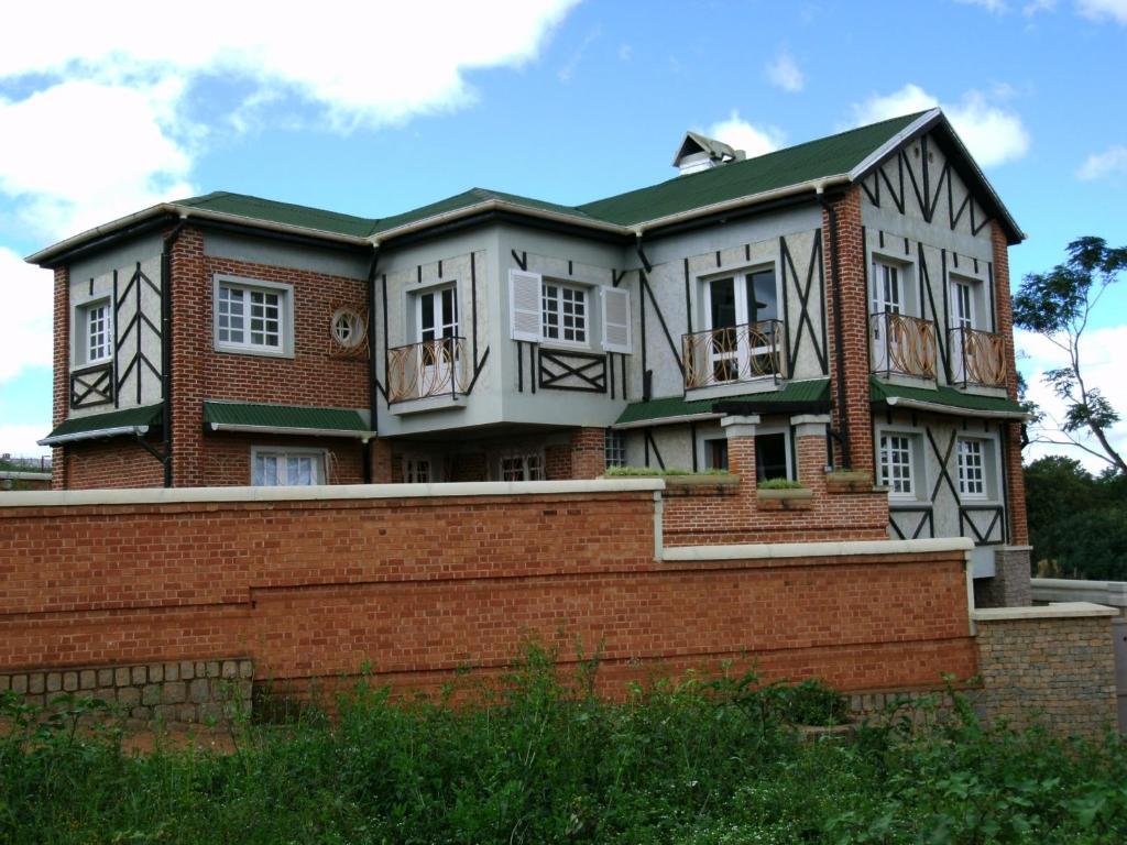 Appartements d'Hôtes Marciloui Antsirabe Extérieur photo